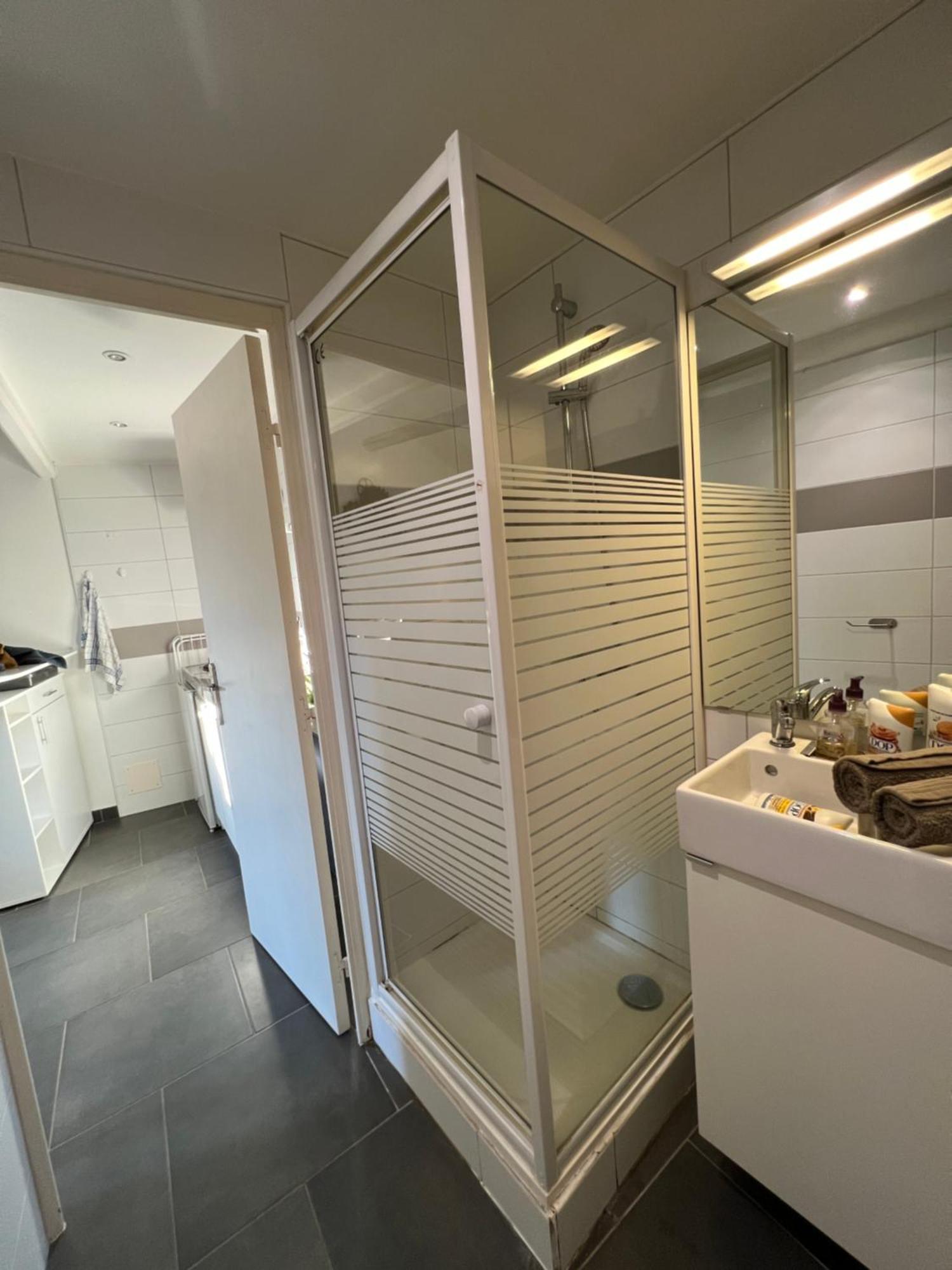 Cosy Studio Hyper Centre Avec Kitchenette & Climatisation Carpentras Exterior foto